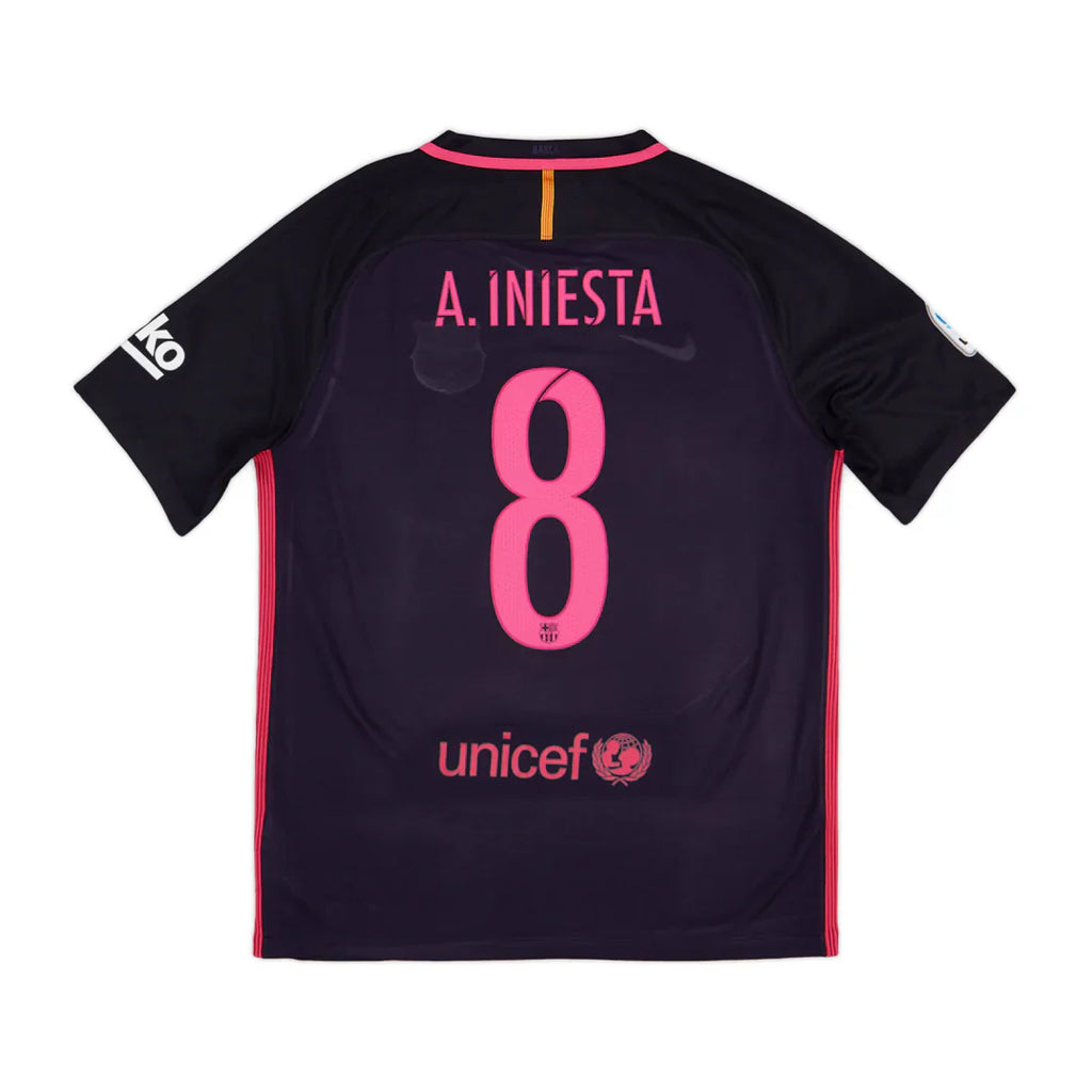 FC Barcelona Away Kit 2016/17